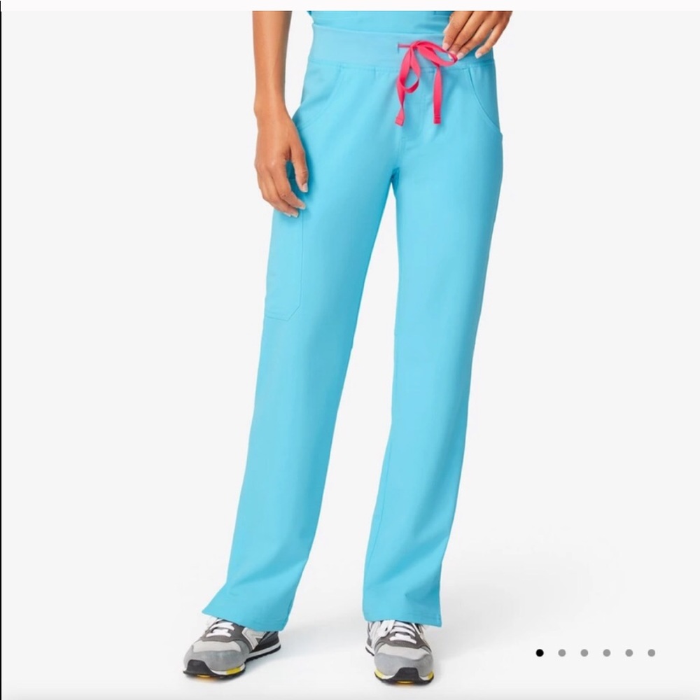 FIGS Neon Blue